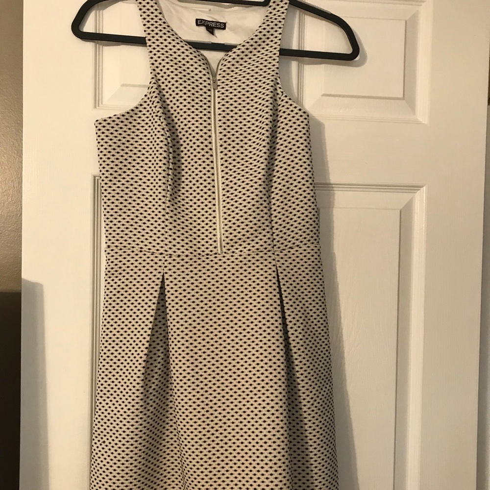 Cute Express polka dot dress!